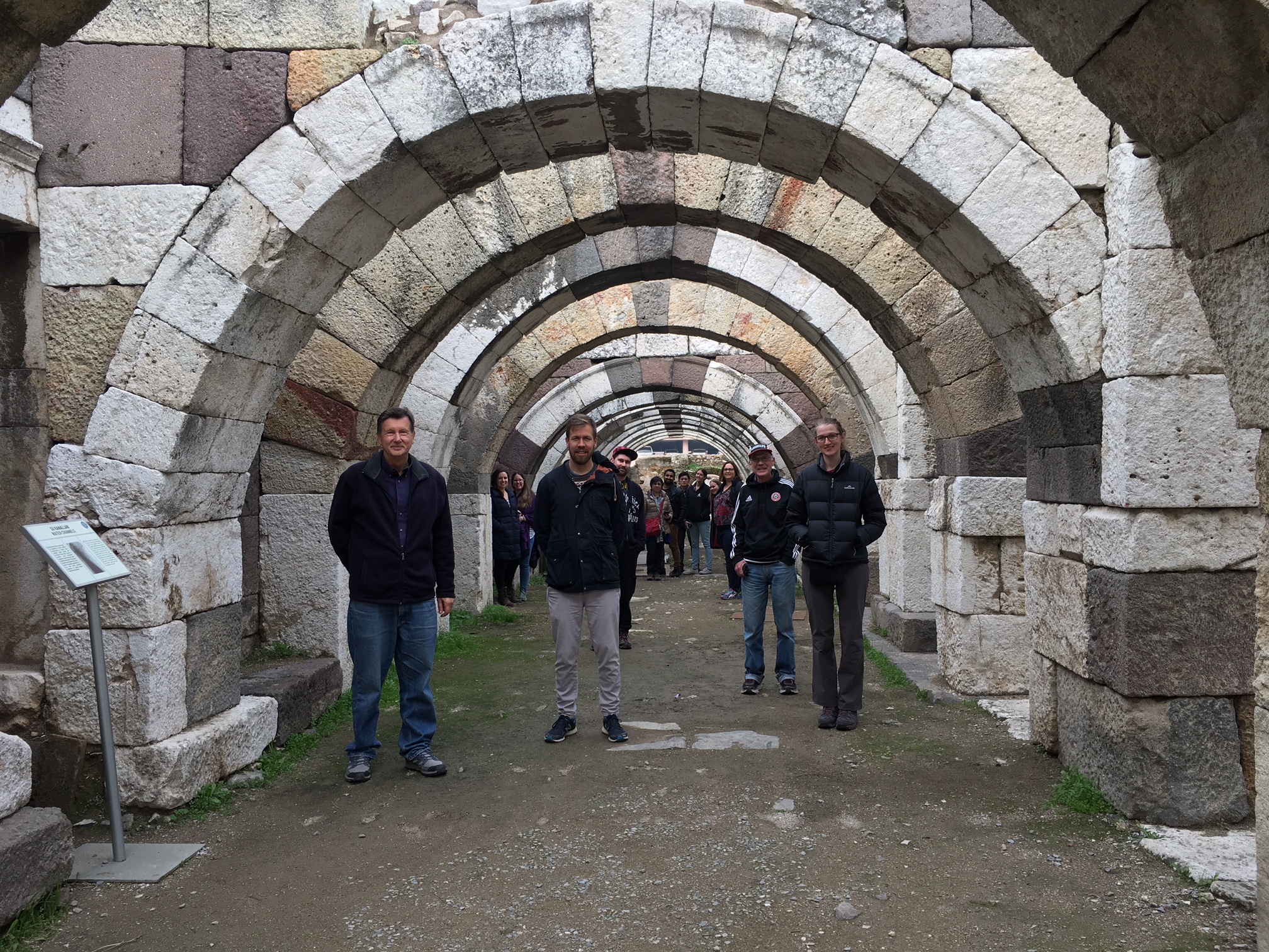 Agora, Symrna